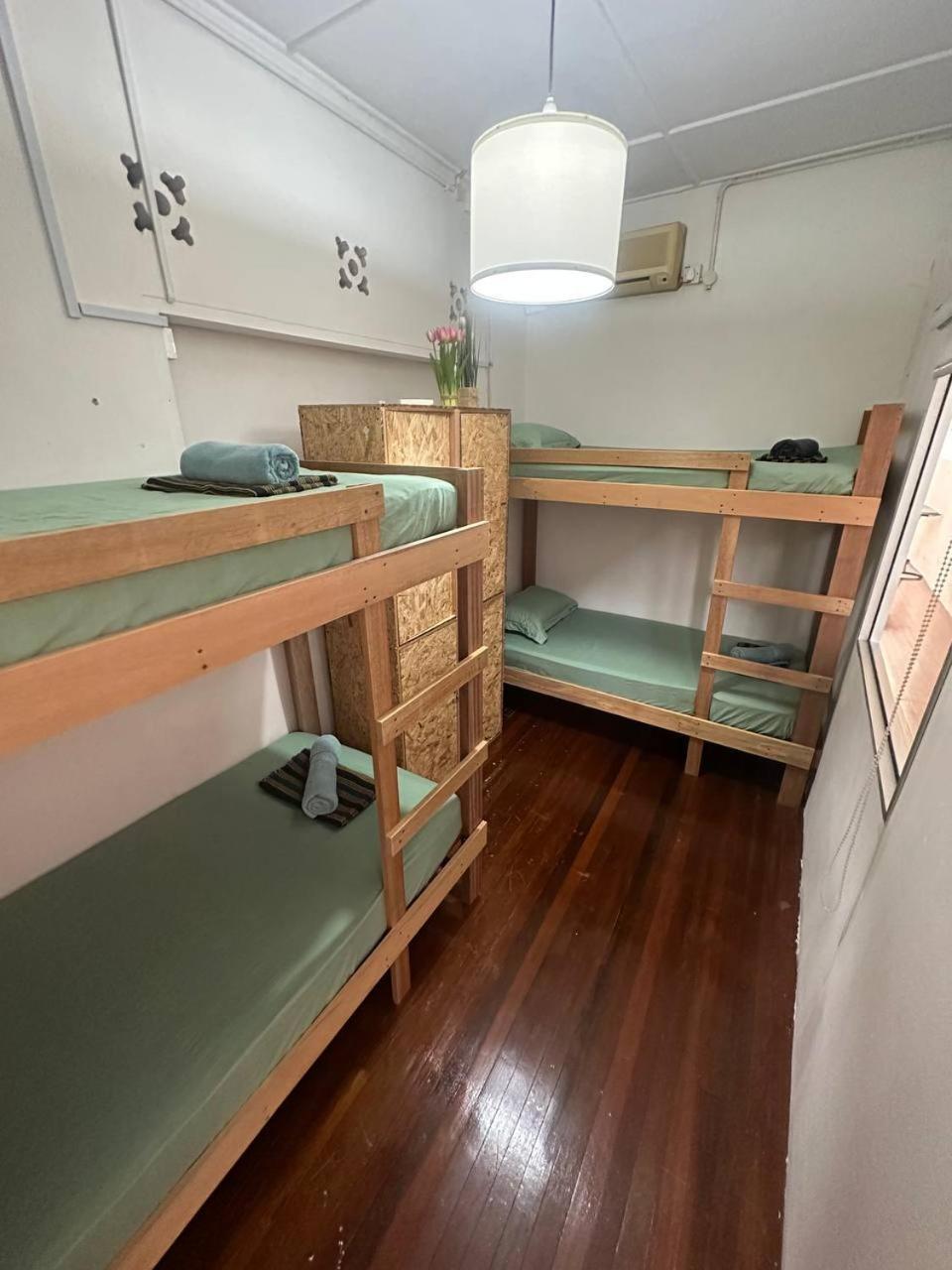 Spot On 90898 Kasturi Alley Guest House & Cat Hotel Malacca ภายนอก รูปภาพ