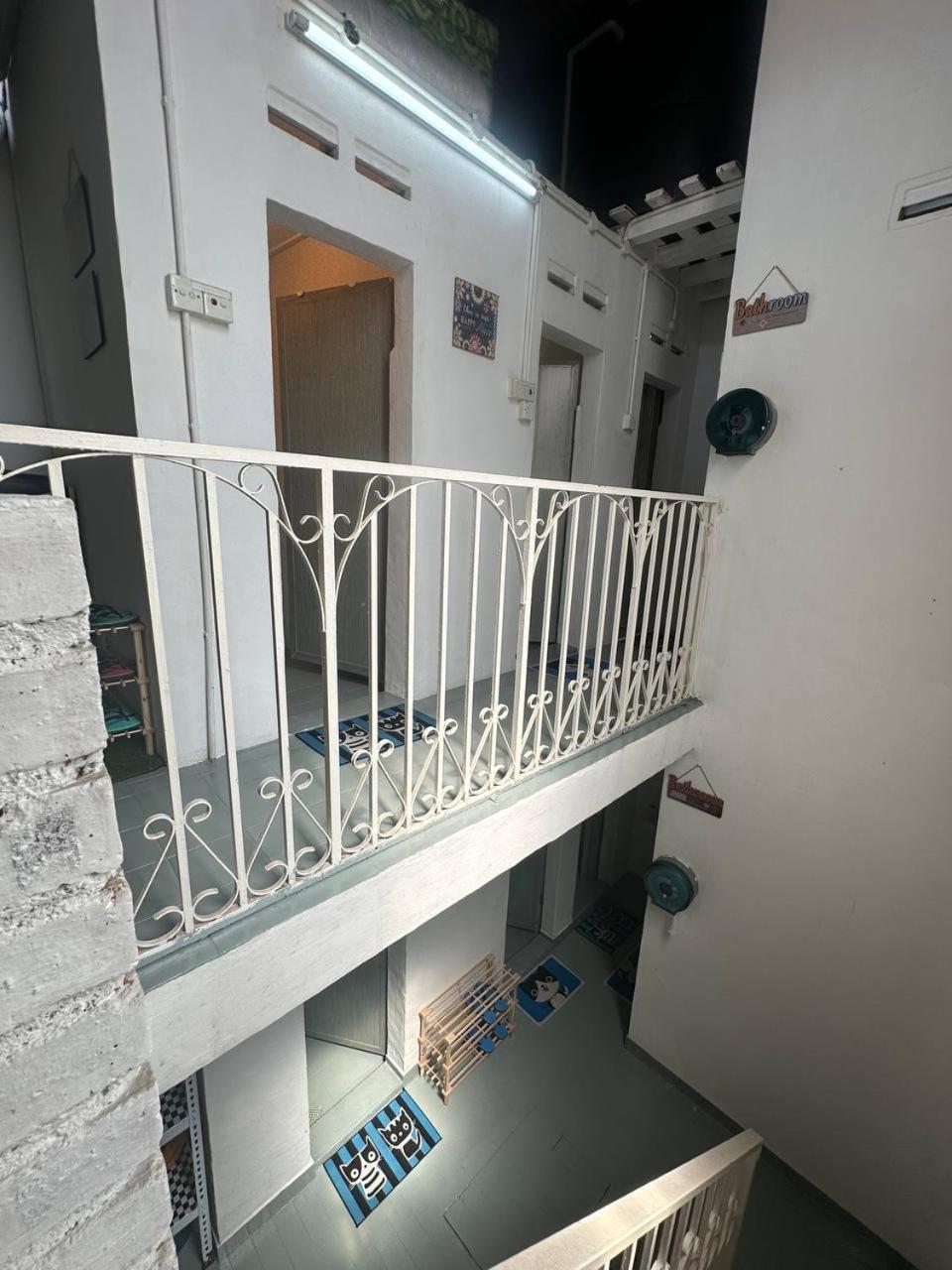 Spot On 90898 Kasturi Alley Guest House & Cat Hotel Malacca ภายนอก รูปภาพ